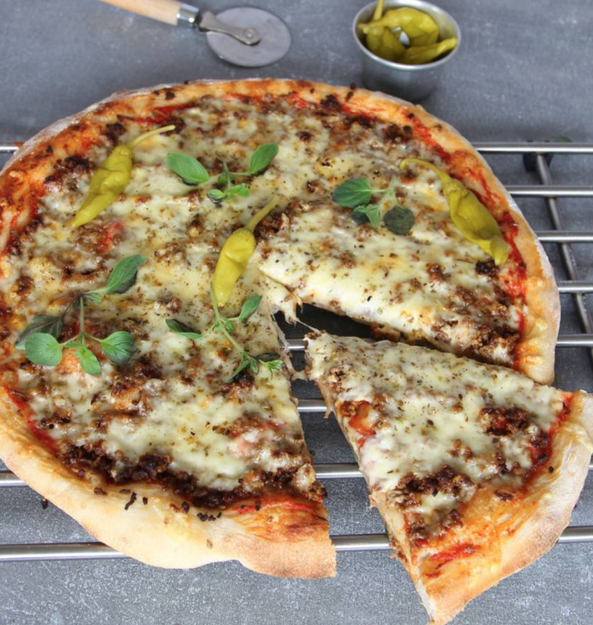 Baka en superläcker tacopizza – klicka här för recept!