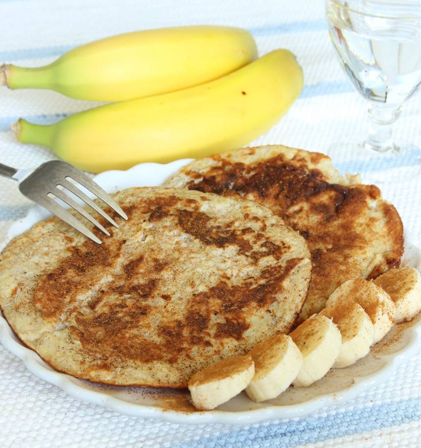 Nyttiga bananpannkakor med 2 ingredienser – klicka här för recept!