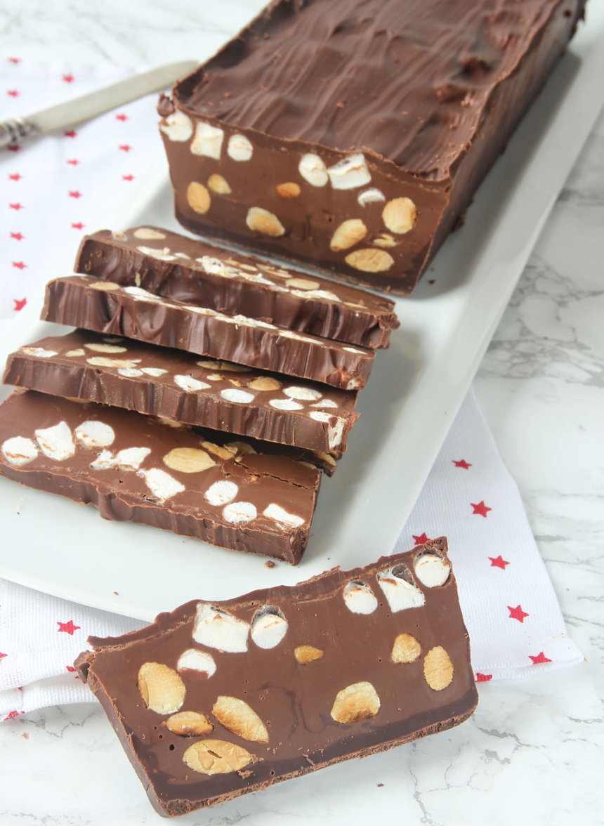 Drömgod chokladtorrone – klicka på bilden för recept!