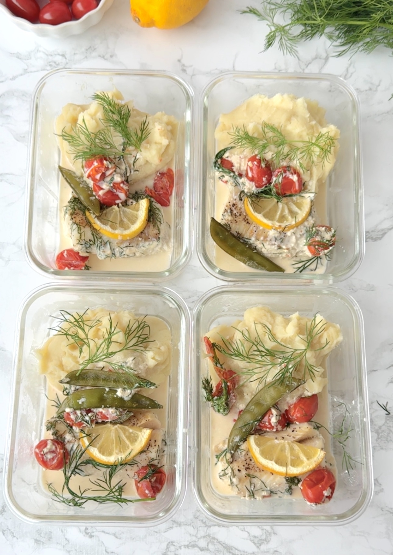 Mast ayol pornografik kamera bilan suratga olingan. Politsiya xodimi pornosini sikishdi